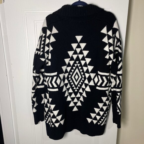 Cozy & Stylish Express Black & White Aztec Cardigan Sweater - Picture 2 of 3